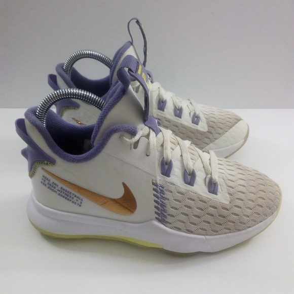 Nike Other - Nike LeBron Witness 5 Boys 3.5Y Women 5 Purple White Basketball Shoes CT4269-102